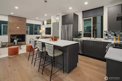 2050 NW 62nd Street, Seattle, WA 98107 - Photo 5