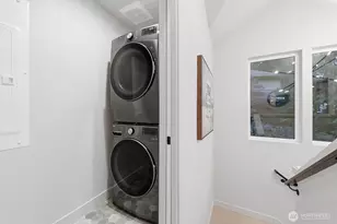 11217 NE 95th St, Kirkland, WA 98033 - Photo 29