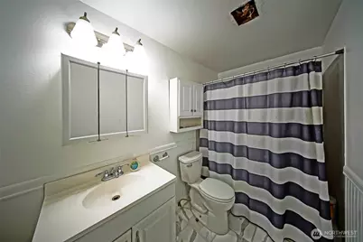 513 E 78th Street, Tacoma, WA 98404 - Photo 35