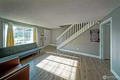 513 E 78th Street, Tacoma, WA 98404 - Photo 15