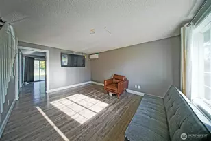 513 E 78th St, Tacoma, WA 98404 - Photo 13