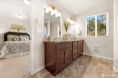 10034 59th Avenue S, Seattle, WA 98178 - Photo 23