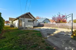817 N 2nd St, Yakima, WA 98901 - Photo 3