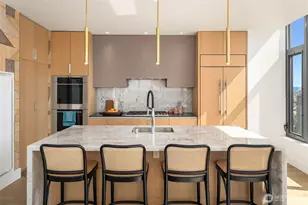 2510 6th Ave, Seattle, WA 98121 - Photo 11