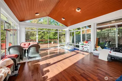 9327 Satterlee Avenue SE, Snoqualmie, WA 98065 - Photo 13