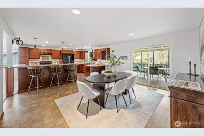 1825 N Lenore Drive, Tacoma, WA 98406 - Photo 7