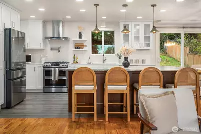 1221 Coronado Place, Edmonds, WA 98020 - Photo 3