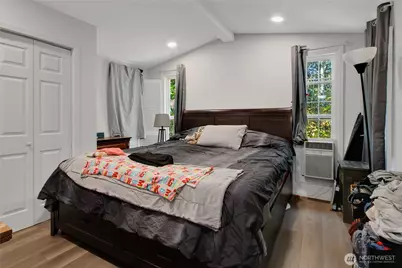 810 SE Totten Shores Dr, Shelton, WA 98584 - Photo 9