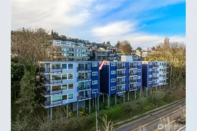 2001 Westlake Avenue N #32, Seattle, WA 98109 - Photo 39