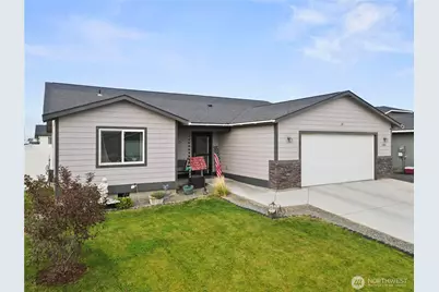 705 E Mt Adams Street, Othello, WA 99344 - Photo 1