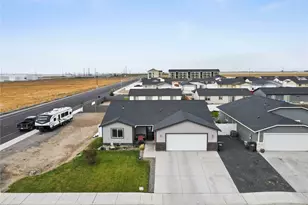 705 E Mt. Adams St, Othello, WA 99344 - Photo 11