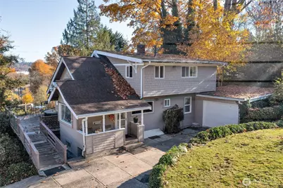 10021 16th Avenue S, Seattle, WA 98168 - Photo 3