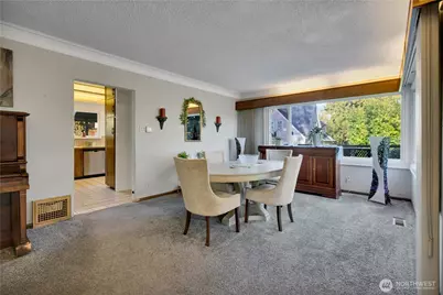 10021 16th Avenue S, Seattle, WA 98168 - Photo 11