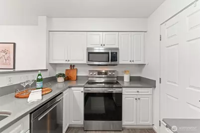 15150 140th Way SE #S-103, Renton, WA 98058 - Photo 11