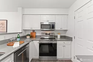 15150 140th Way SE, Renton, WA 98058 - Photo 11