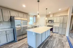 2108 Crystal Mountain Dr, Enumclaw, WA 98022 - Photo 5