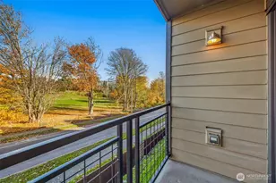 2670 SW Sylvan Heights Dr, Seattle, WA 98106 - Photo 11