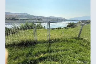 171 B Sunset Drive W, Brewster, WA 98811 - Photo 11