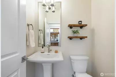 960 6th Walk NE, Issaquah, WA 98029 - Photo 13