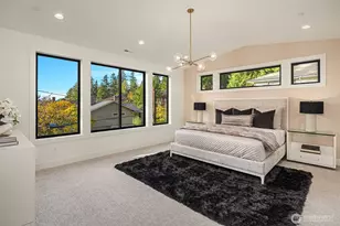 30 Enatai Dr, Bellevue, WA 98004 - Photo 21