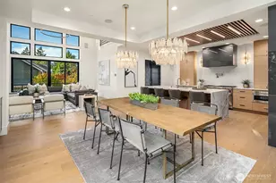 30 Enatai Dr, Bellevue, WA 98004 - Photo 13