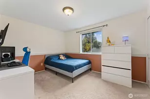 2025 Eskridge Blvd SE, Olympia, WA 98501 - Photo 17