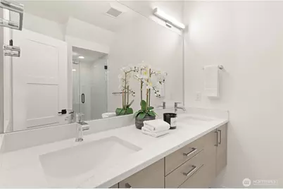 1206 B NW 83rd Street, Seattle, WA 98117 - Photo 17