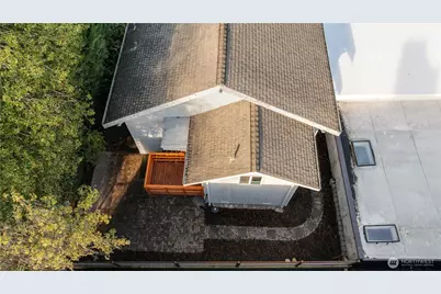 151 77th Street N, Seattle, WA 98103 - Photo 27