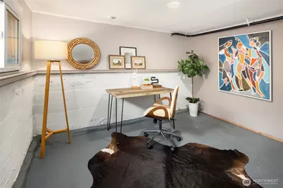 151 N 77th Street, Seattle, WA 98103 - Photo 17