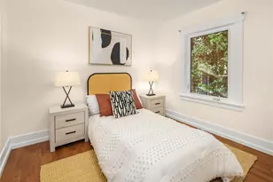 151 N 77th St, Seattle, WA 98103 - Photo 15