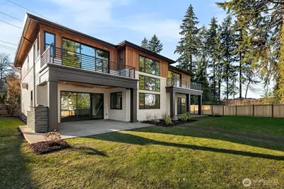 9206 NE 24th Street, Clyde Hill, WA 98004 - Photo 5