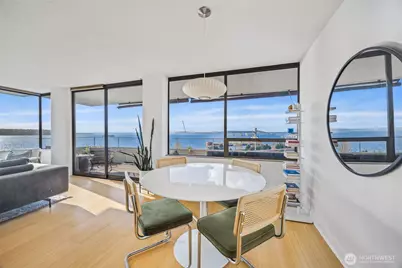 521 5th Avenue W #402, Seattle, WA 98119 - Photo 1