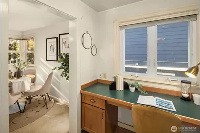 548 NE 102nd Street, Seattle, WA 98125 - Photo 13