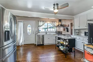 6611 78th Pl NE, Marysville, WA 98270 - Photo 11