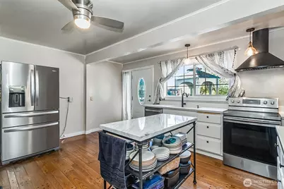 6611 78th Place NE, Marysville, WA 98270 - Photo 13