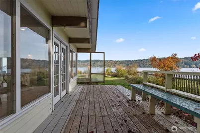 13277 Shoreline Drive SE, Olalla, WA 98359 - Photo 9