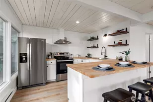 13277 Shoreline Dr SE, Olalla, WA 98359 - Photo 7