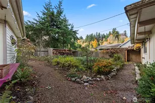 13277 Shoreline Dr SE, Olalla, WA 98359 - Photo 27