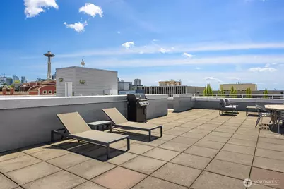 520 2nd Avenue W #406, Seattle, WA 98119 - Photo 3