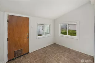 832 E 50th St, Tacoma, WA 98404 - Photo 17