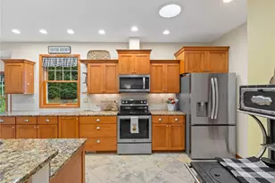 15853 Mountain View Rd, Mount Vernon, WA 98274 - Photo 9