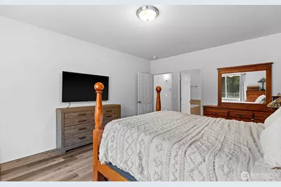 36427 2nd Avenue E, Roy, WA 98580 - Photo 15