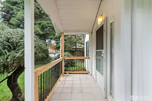 2210 E 25th St, Vancouver, WA 98661 - Photo 5