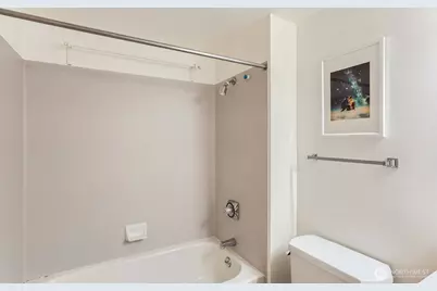 177 107th Avenue NE #703, Bellevue, WA 98004 - Photo 5