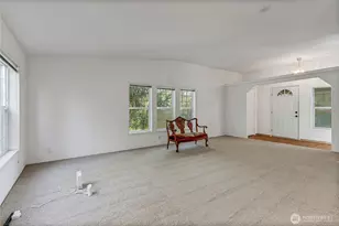 1091 Aspen Ln, Enumclaw, WA 98022 - Photo 9