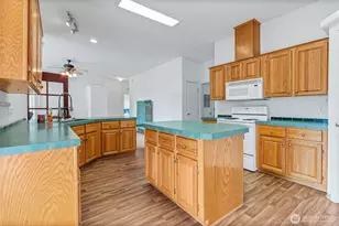 1091 Aspen Ln, Enumclaw, WA 98022 - Photo 17