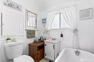 419 Karr Ave, Hoquiam, WA 98550 - Photo 17