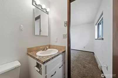 2232 W Spruce St, Moses Lake, WA 98837 - Photo 31