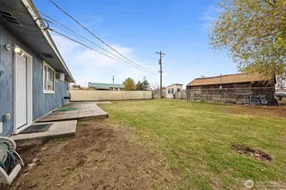 2232 W Spruce St, Moses Lake, WA 98837 - Photo 35