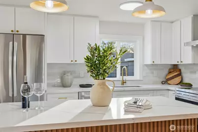 7227 S 120th Street, Seattle, WA 98178 - Photo 15